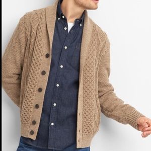 Men’s Gap cardigan